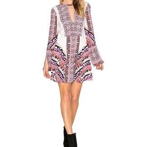 FREE  PEOPLE  BOHO  KEY HOLE  TEGAN BOARDER‎ PRINTED MINI DRESS   Size 0